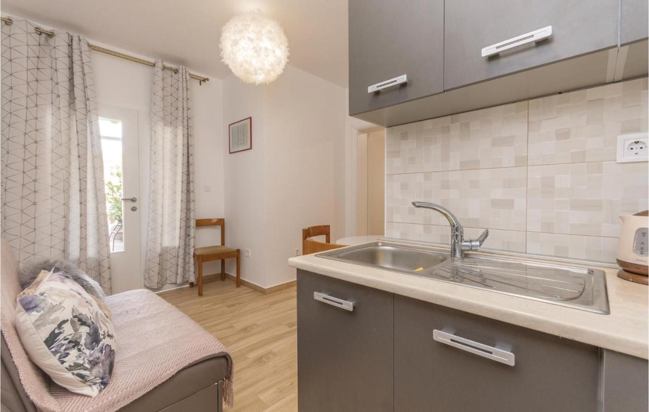 Apartments In Turanj, 20M From The Beach Sukošan Dış mekan fotoğraf