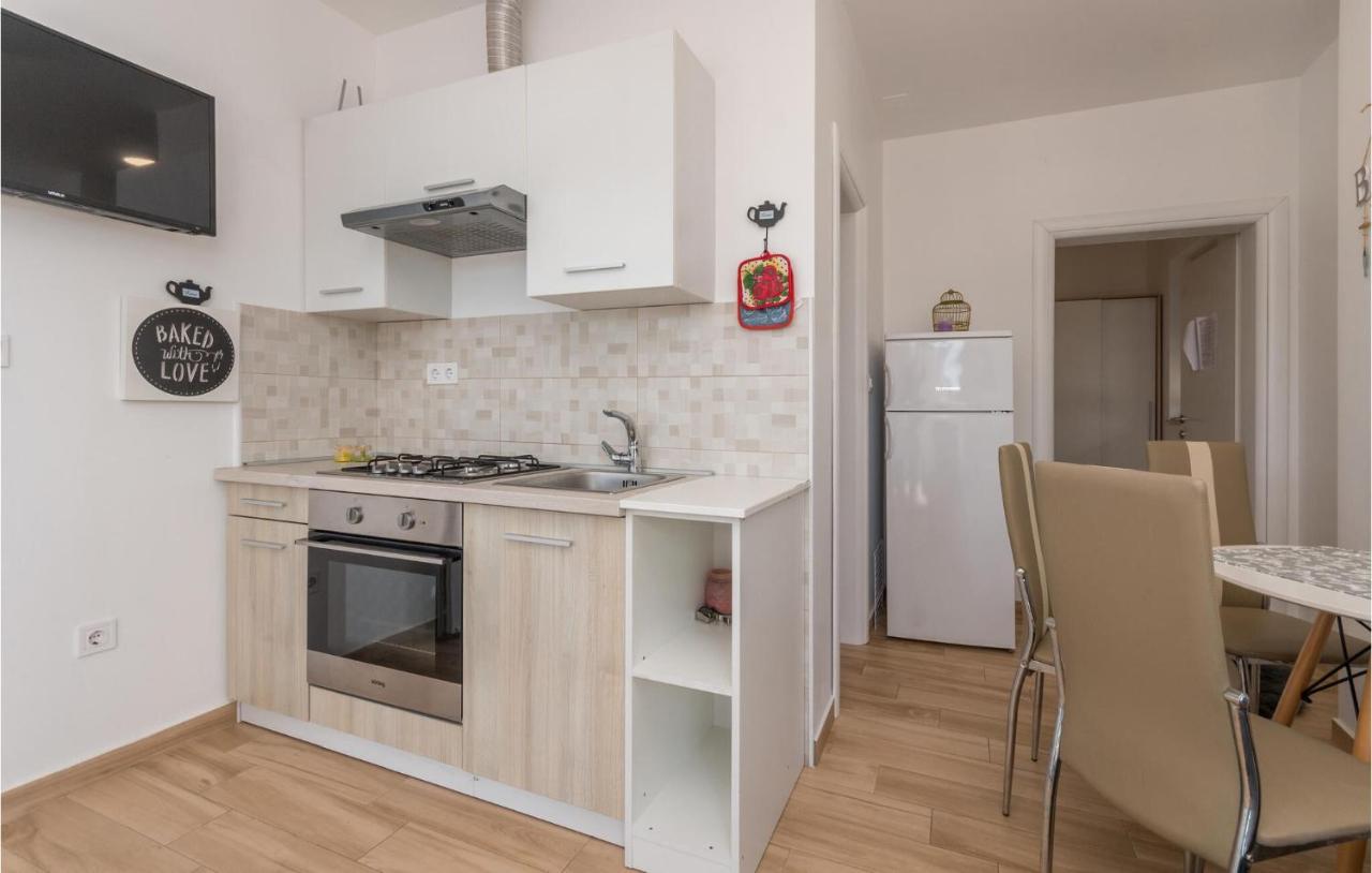 Apartments In Turanj, 20M From The Beach Sukošan Dış mekan fotoğraf