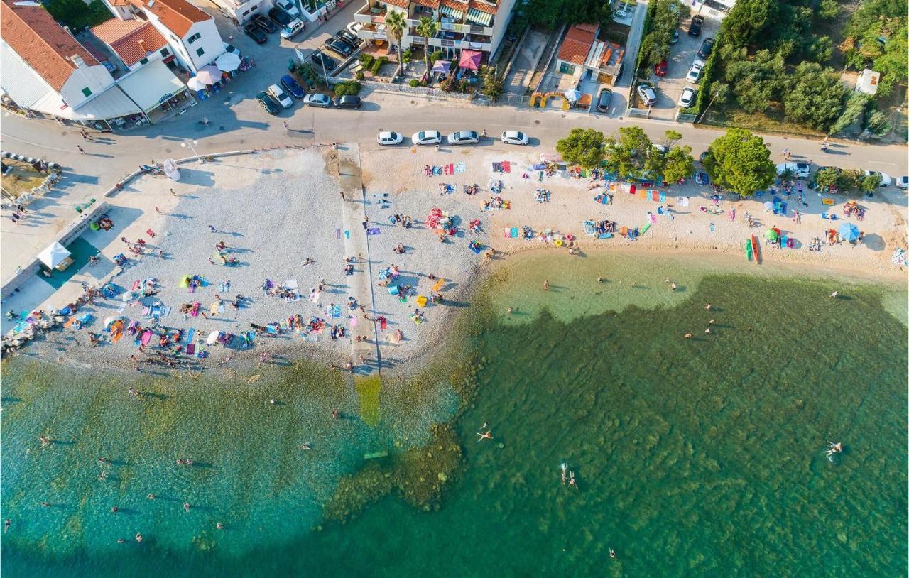 Apartments In Turanj, 20M From The Beach Sukošan Dış mekan fotoğraf
